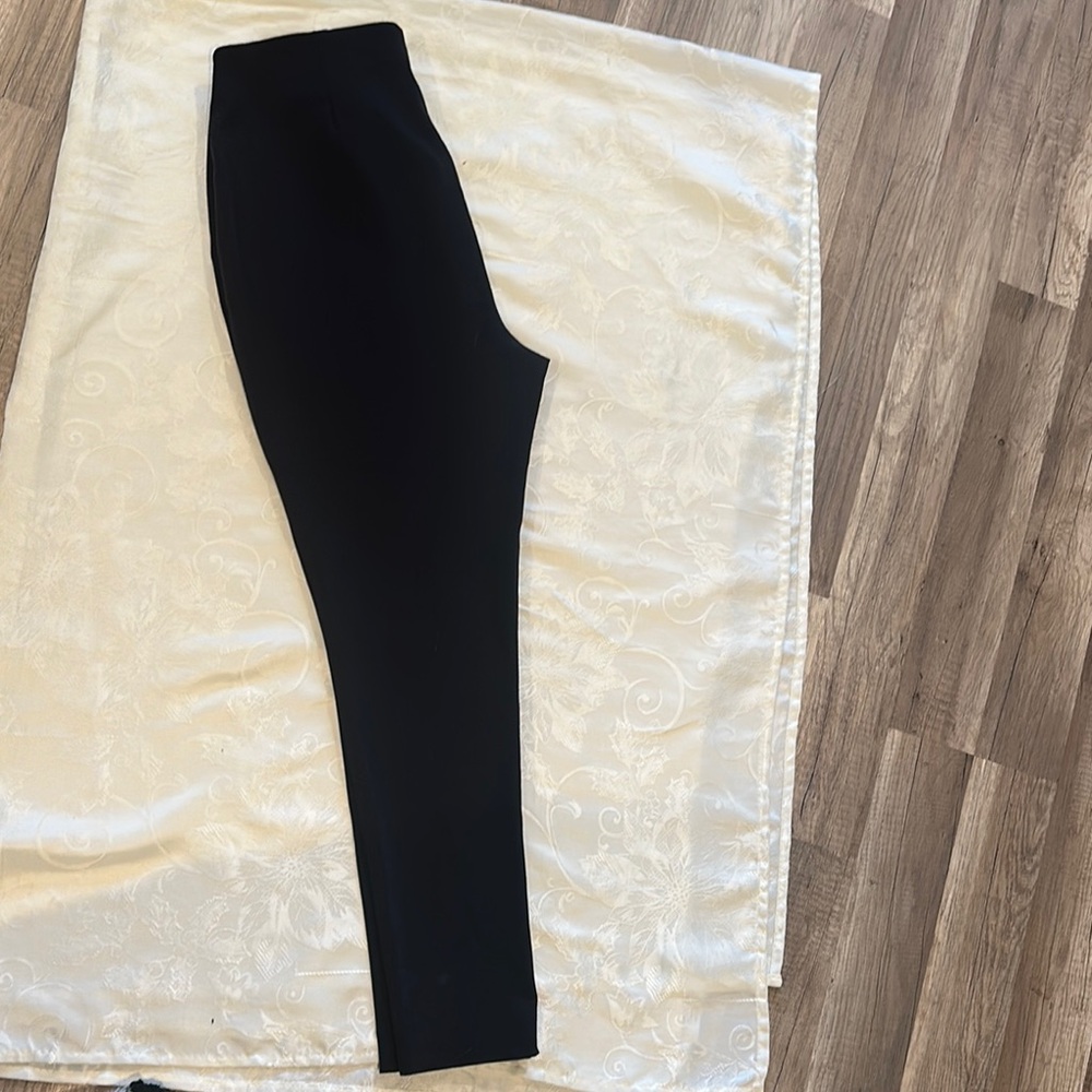 Clavin Klein Black pants flat front women’s size L/ Large - Picture 3 of 9